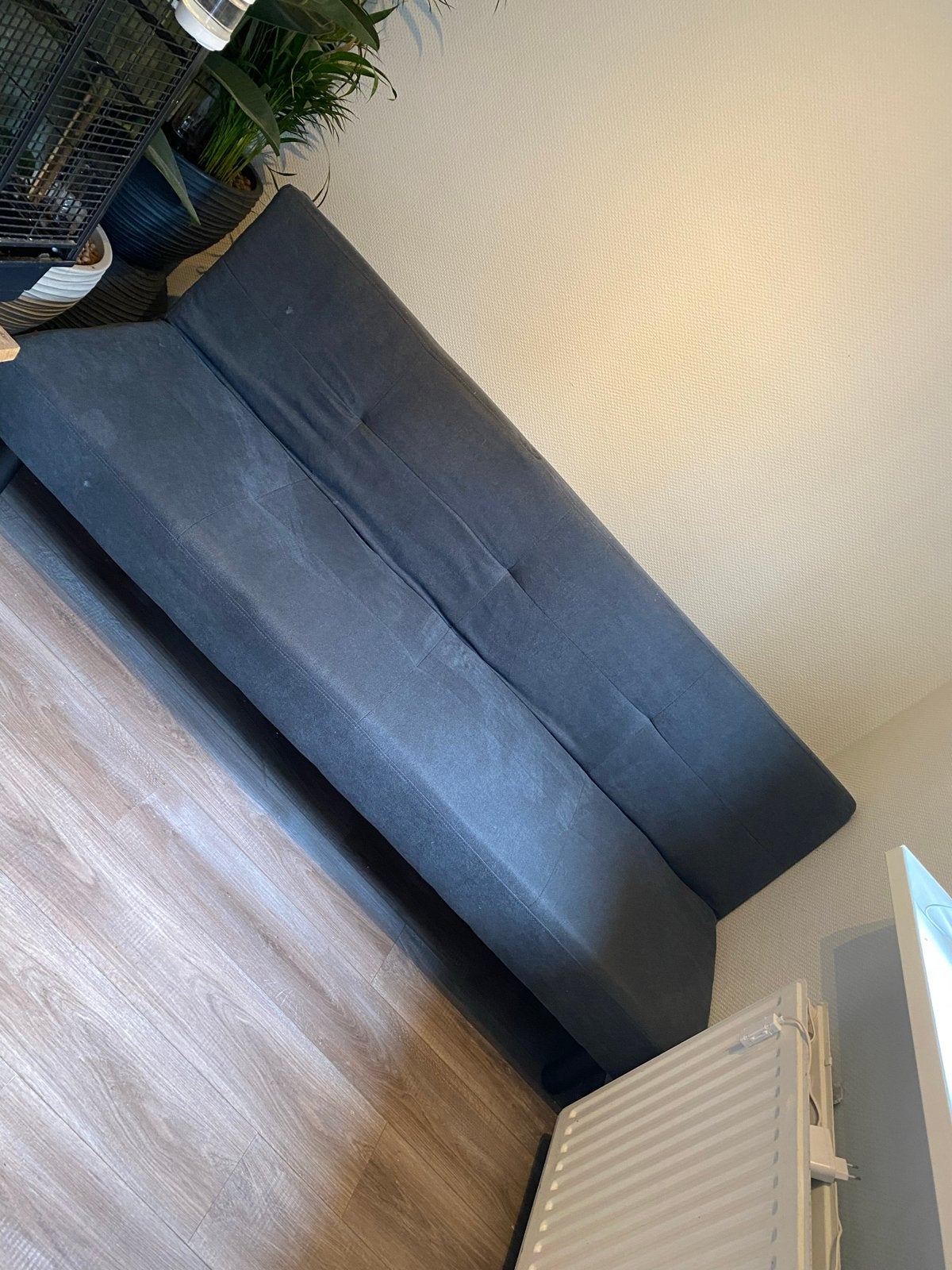 Donkergrijze slaapbank - Comfortabel en praktisch, Huis en Inrichting, Ophalen, Gebruikt, 150 tot 200 cm, Tweepersoons