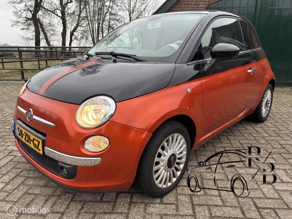 Fiat 500 1.4-16V Lounge Panoramadak, Airco, Carplay, Voorwielaandrijving, Gebruikt, 31 €/maand, 4 stoelen