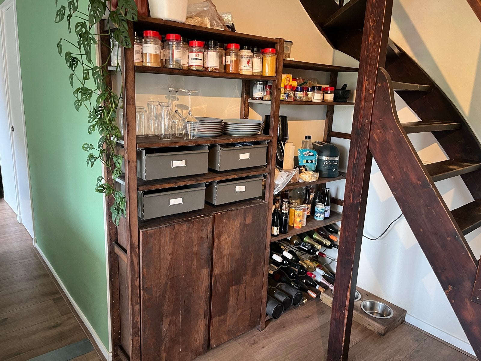 IKEA Ivar kast/stelling 30 cm diep - Donkerbruin gebeitst, Huis en Inrichting, Kasten | Overige, Ophalen, Gebruikt