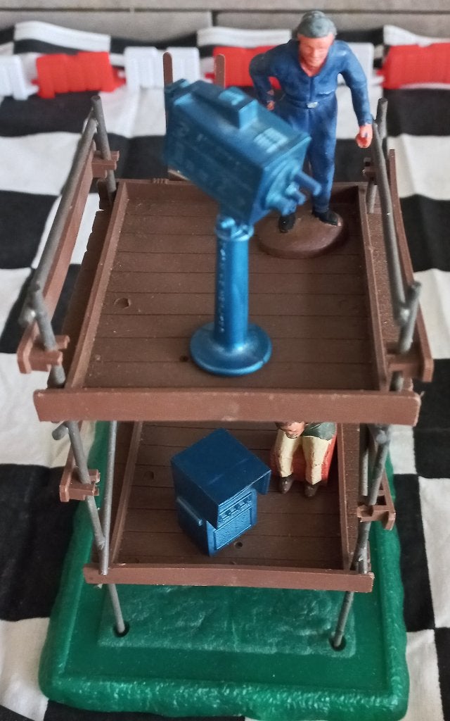 Scalextric T.V. Camera and Crew set, Kinderen en Baby's, Speelgoed | Racebanen, Overige merken, Onderdelen, Nieuw, Ophalen of Verzenden