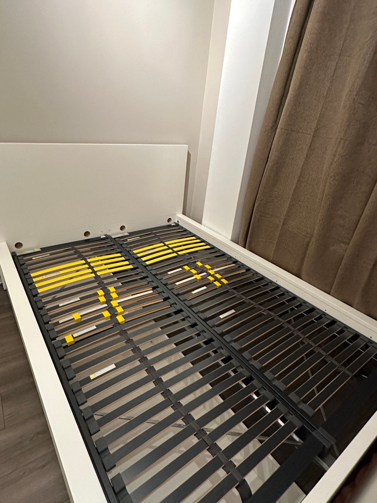Tweepersoonsbed IKEA (140x200) wit met lattenbodems en lades, Huis en Inrichting, Ophalen, Gebruikt, Wit, Tweepersoons