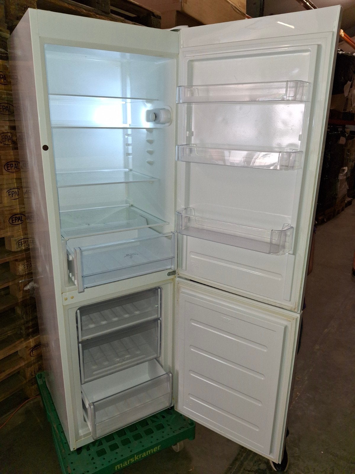 Koel vries combinatie Indesit, Koelkast, Diepvries., Witgoed en Apparatuur, Koelkasten en IJskasten, Ophalen, Gebruikt, 200 liter of meer
