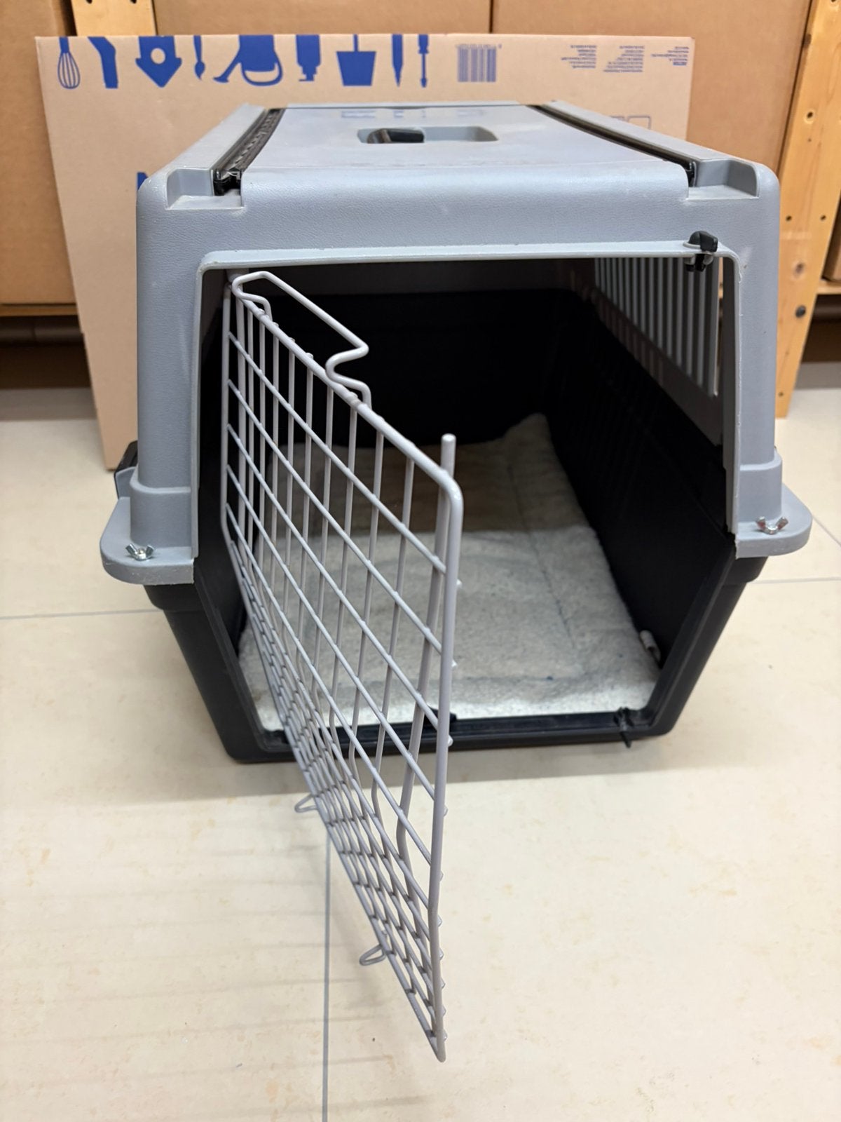 Honden transport box 45x46x67, Ophalen of Verzenden, Zo goed als nieuw