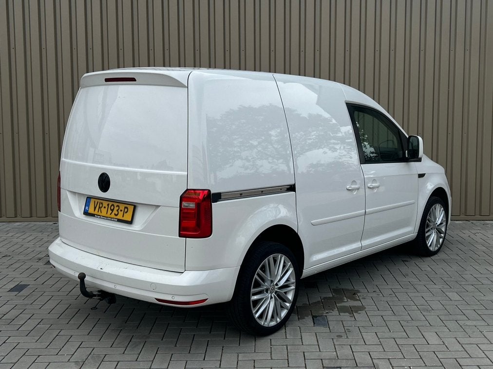 Volkswagen Caddy Highline 2016 130PK Xenon, 4 cilinders, 700 kg, Volkswagen, 1417 kg