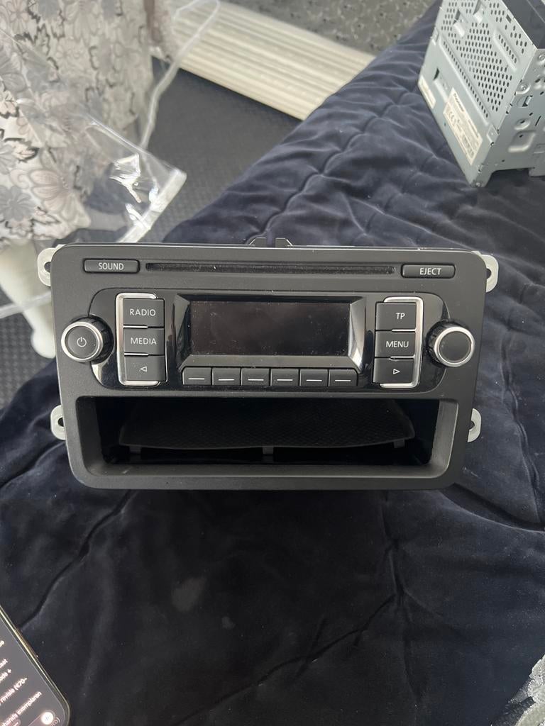 Volkswagen Polo 2012 radio scherm - Werkt perfect, Auto diversen, Autoradio's, Ophalen, Gebruikt