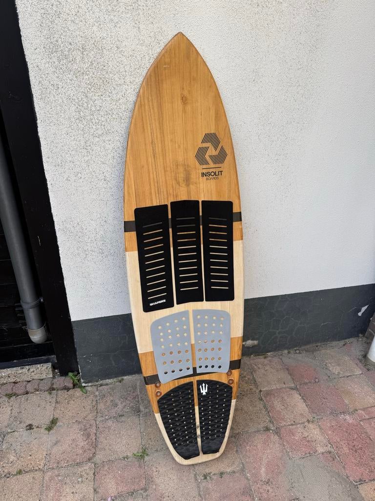 Insolit Surfboard kiteboard directional, Watersport en Boten, Kitesurfen, Ophalen, Gebruikt, Kiteboard