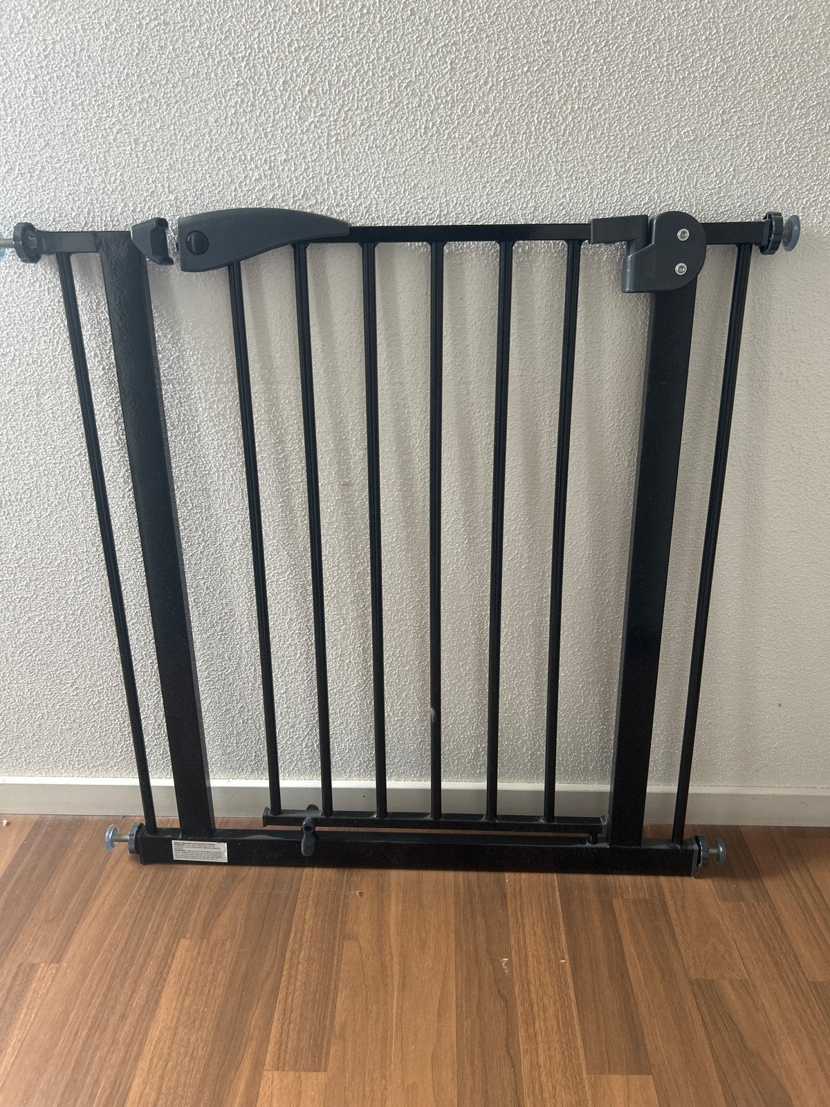 Zwart Traphekje Zonder Boren - Klemhekje, Kinderen en Baby's, Nieuw, Ophalen of Verzenden, Klemhekje, Metaal of IJzer