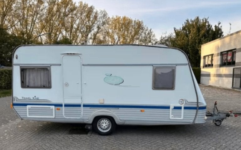 caravan  T.E.C. Travel king 460 TDF, Caravans en Kamperen, Caravans, Rondzit, Ringverwarming, Particulier, 4 tot 5 meter