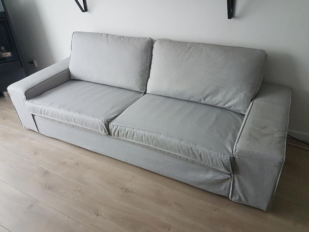 IKEA KIVIK 3-zitsbank + voetenbank (Orrsta lichtgrijs), Huis en Inrichting, Banken | Bankstellen, Ophalen, Gebruikt, Tijdloos, modern, lounge