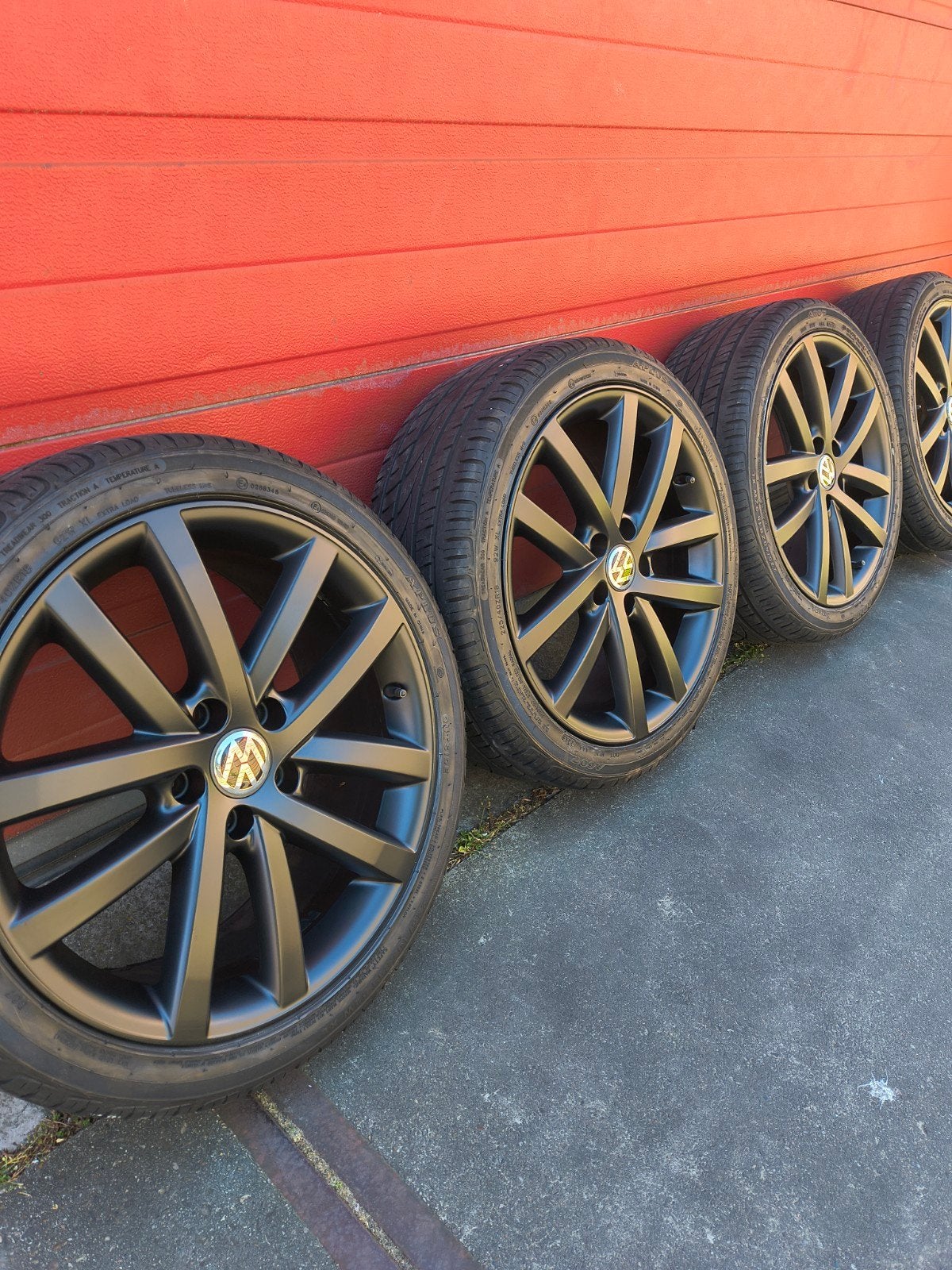 Vw velgen 18 inch banden 5x112 golf 5 6 7 gti Caddy passat r, Auto-onderdelen, Banden en Velgen, Ophalen, 18 inch, Gebruikt, Banden en Velgen