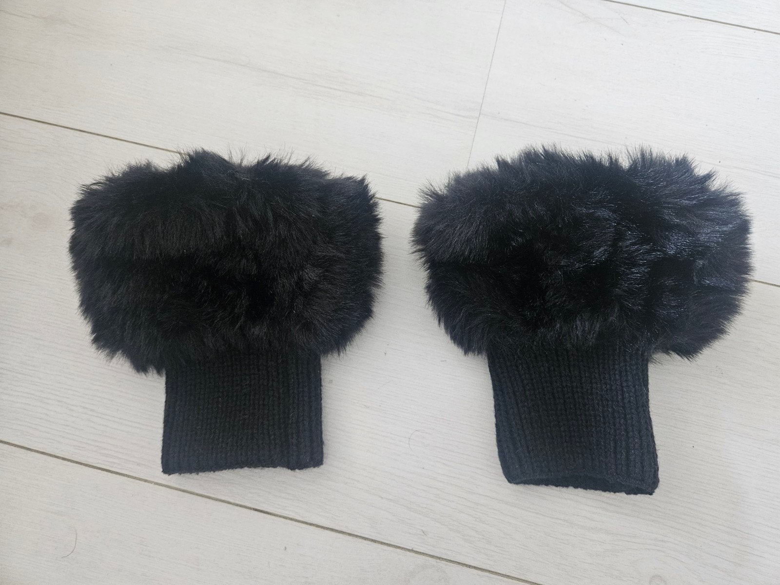 Zwarte polswarmers enkelwarmers imitatiebont S/M, Kleding | Dames, Verzenden, Zo goed als nieuw, Handschoenen