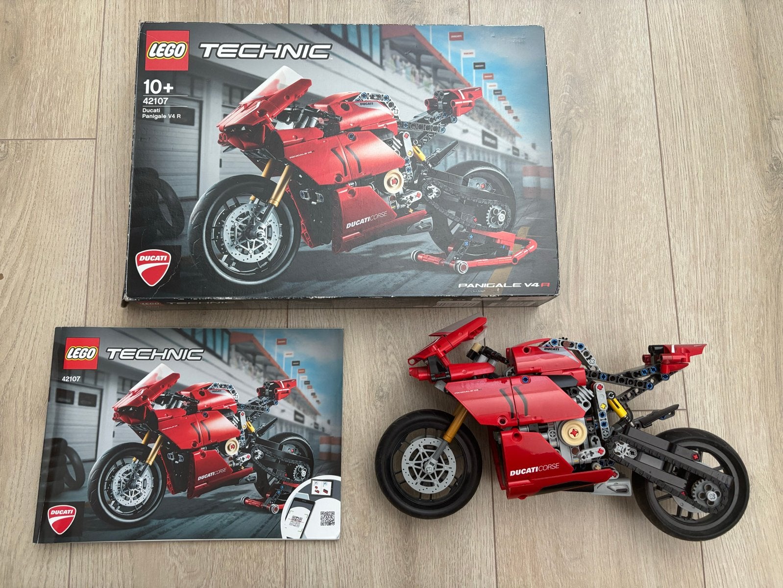 LEGO Technic Ducati Panigale V4 R - 42107, Ophalen of Verzenden, Zo goed als nieuw, Overige merken