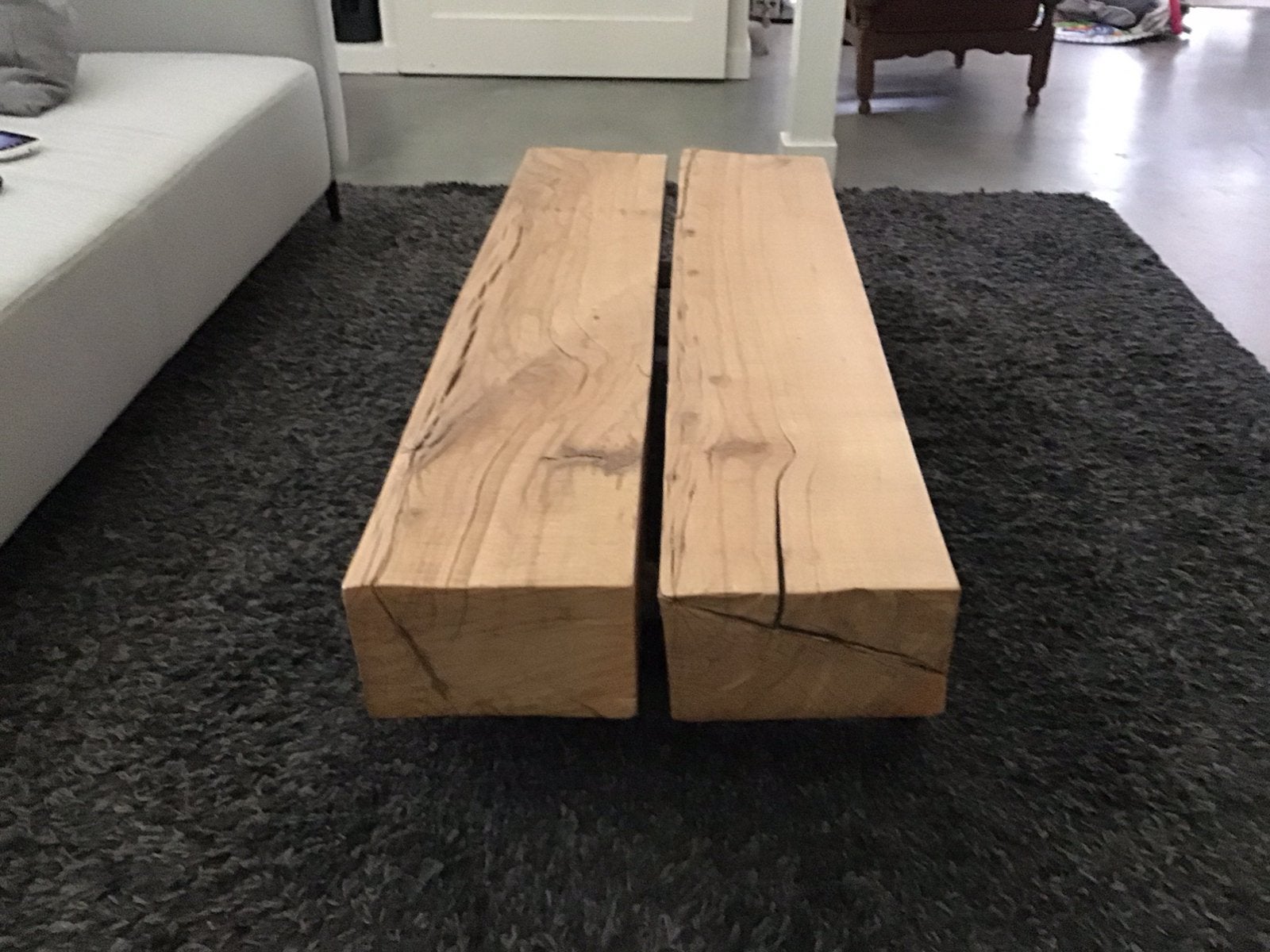 Robuuste handgemaakte eiken salontafel met stalen poten, Ophalen, Gebruikt, 100 tot 150 cm, 50 tot 100 cm