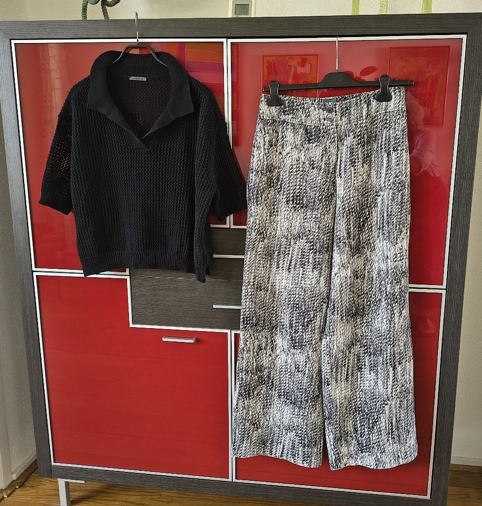 Oska najaarssetje broek/top/trui - mt. 2 - 42-44 zwart/wit, Verzenden, Zo goed als nieuw, Maat 42/44 (L)