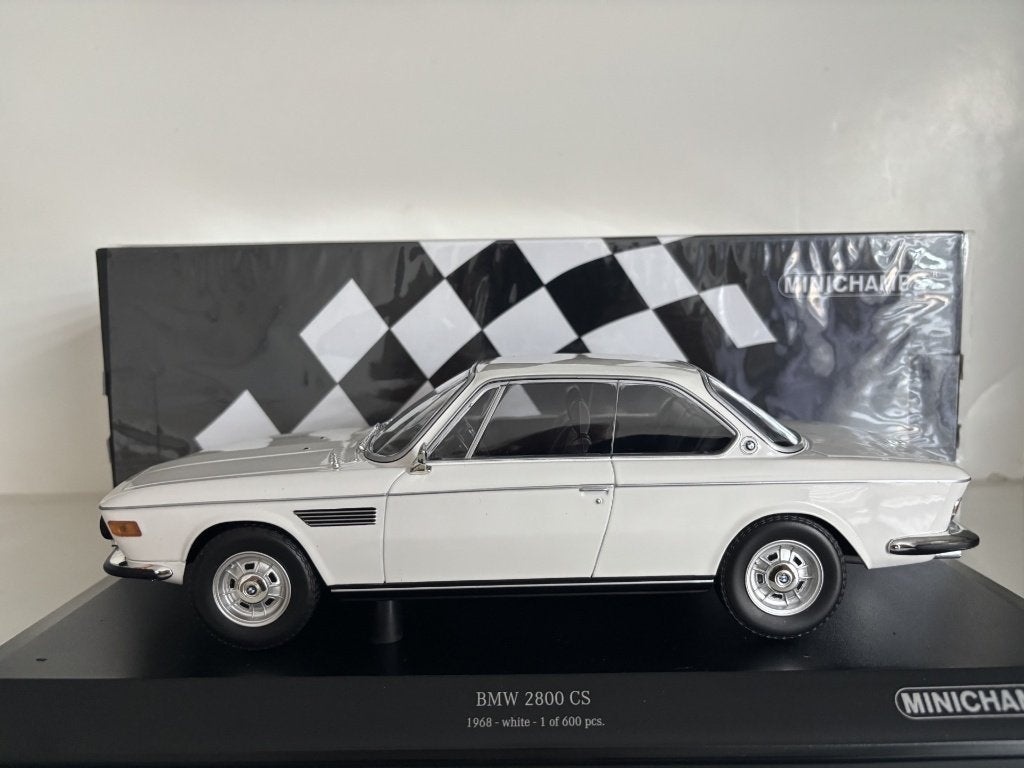 BMW 2800 CS 1968 1:18 (nieuw), Hobby en Vrije tijd, Verzenden, Nieuw, Auto, MiniChamps