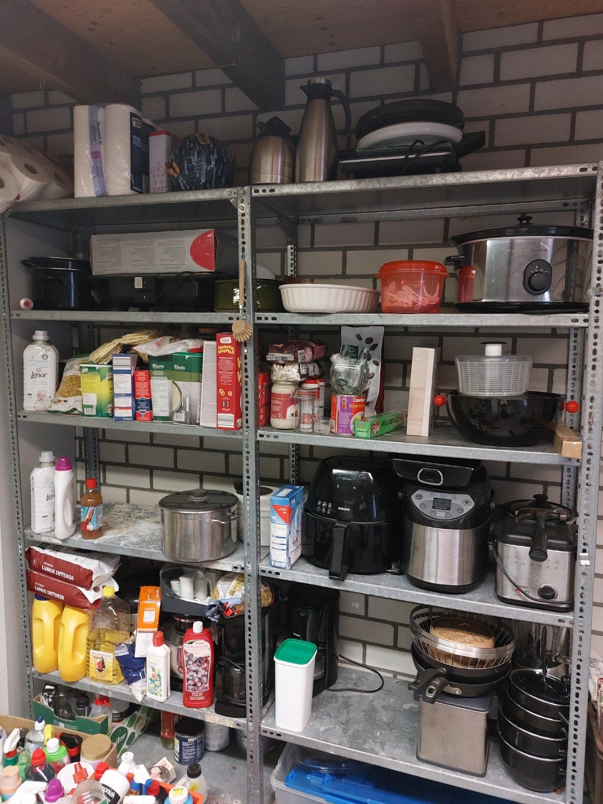 rek en kast, Ophalen of Verzenden
