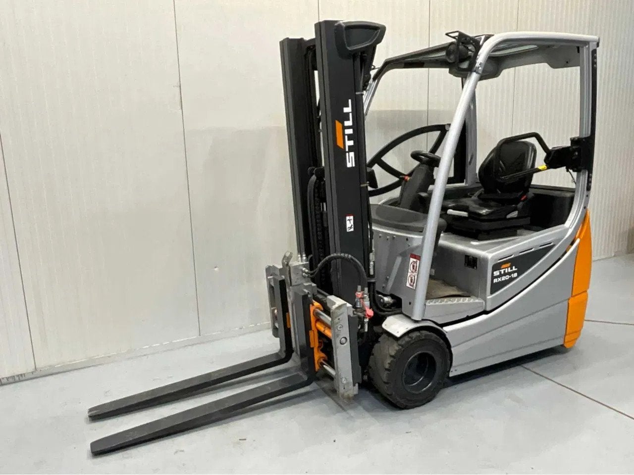 Still RX20-18 - 4,5M - Triplex - Vorkenversteller - Freelift, 1000 tot 2000 kg, Overige aandrijving, Heftruck, Still