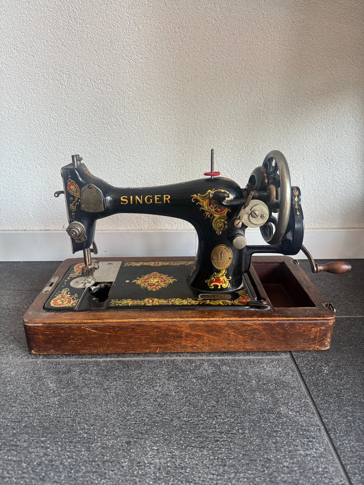 Vintage Antieke Singer handnaaimachine, Ophalen