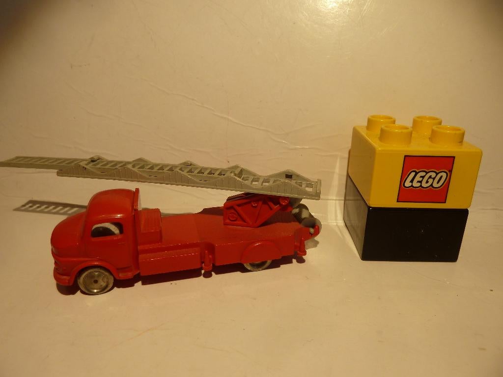 OUDE LEGO MERCEDES BRANDWEER MET !! KATROL & LADDERS, Ophalen of Verzenden, Nieuw, Overige typen, Lego