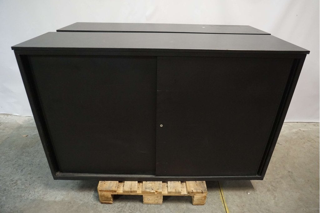 Zwarte schuifdeurkasten roldeurkast schuifdeurkast metalen, Niet ingevuld, Gebruikt, 100 tot 150 cm, 150 tot 200 cm