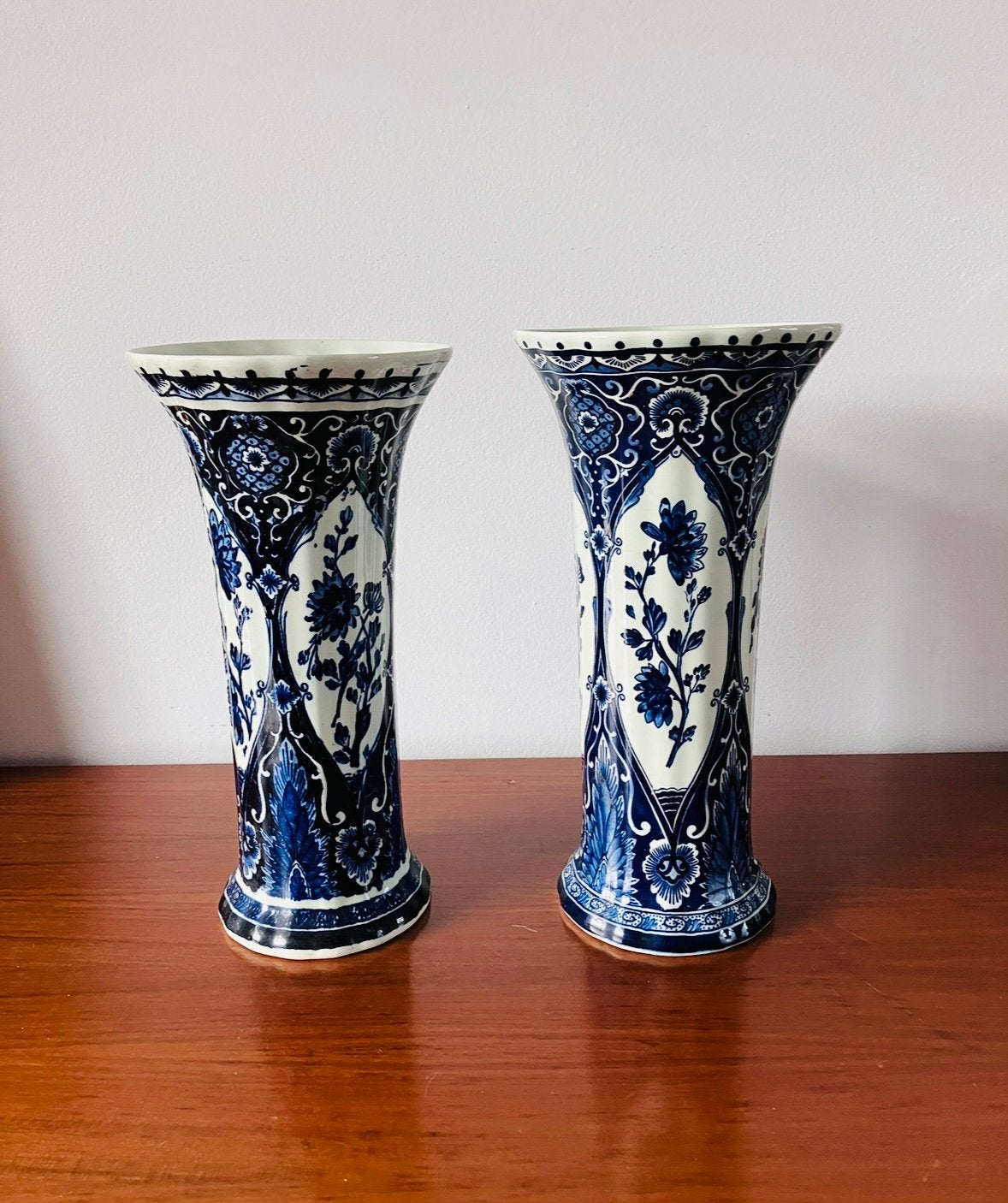 2 vintage Delfts Blauwe vazen - Boch / Royal Sphinx. 26 cm, Ophalen of Verzenden