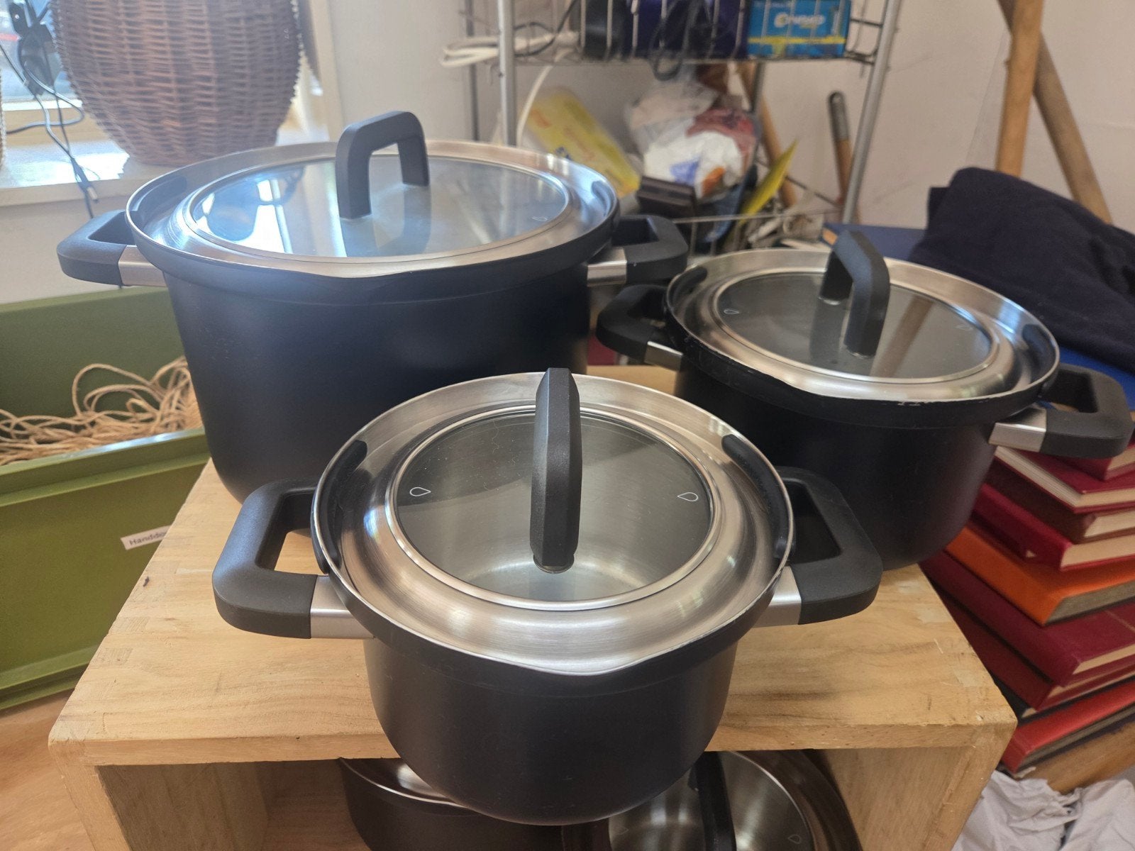 BK Flow Cool Black Pannenset 5-delig RVS met afgietsysteem, Huis en Inrichting, Keuken | Potten en Pannen, Ophalen of Verzenden