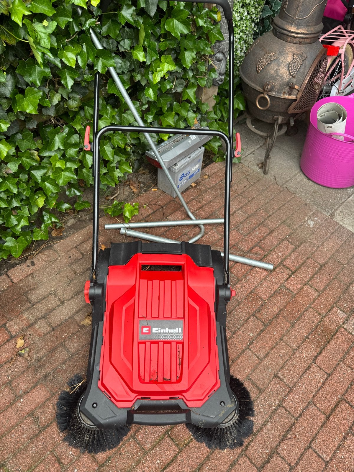 Einhell veegmachine - Handige hulp voor uw tuin, Ophalen, Zo goed als nieuw
