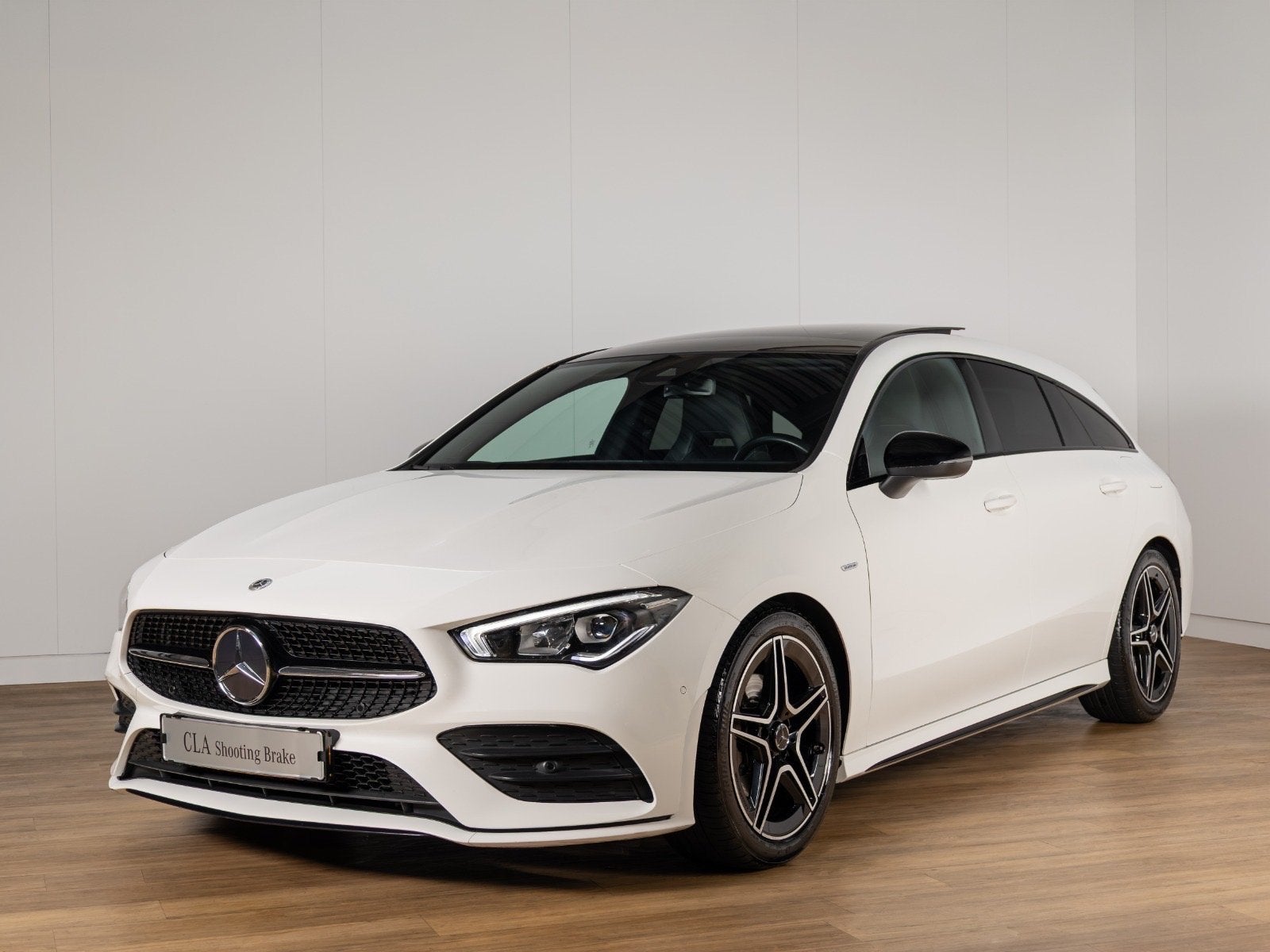 Mercedes-Benz CLA 200 163pk 7G-DCT 2021 Wit, Auto's, 730 kg, 4 cilinders, Alcantara, 1365 kg