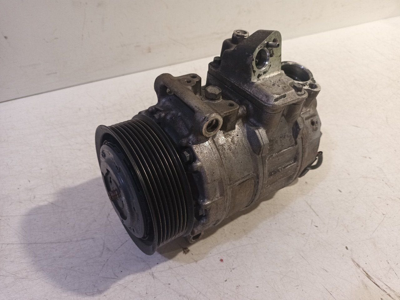 Airco pomp Land Rover Range Rover, Onderdelen@venauto.nl, Van der Ven Autorecycling B.V., Ettenseweg 76, 4706 PB Roosendaal, The Netherlands