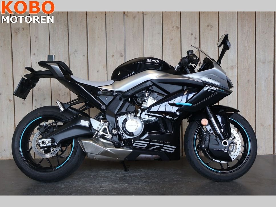 CFMOTO 675SR-R (bj 2025), Motorrijbewijs A, Bedrijf, Super Sport, 674 cc