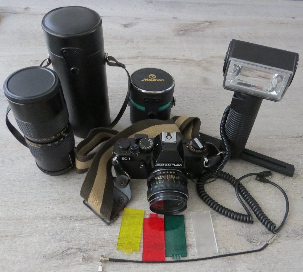 Foto camera Revue Flex met lenzen en flitser, Ophalen of Verzenden, Gebruikt, Spiegelreflex, Overige Merken