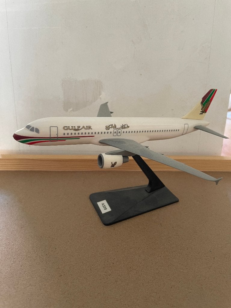 Gulf Air A320 Vliegtuig model, Overige merken, 1:72 tot 1:144, Ophalen of Verzenden, Zo goed als nieuw