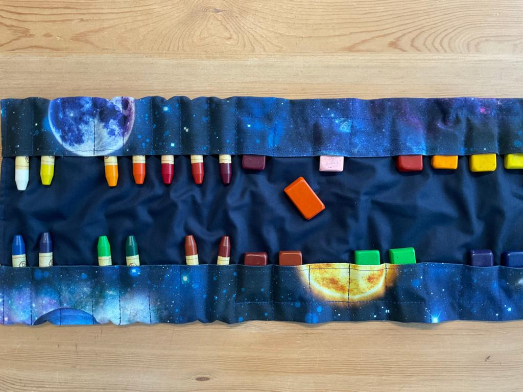 Krijtrol roletui 16 blokjes staafjes bijenwas Vrijeschool, Leeuwarden, Nieuw, Ophalen of Verzenden, Nvt