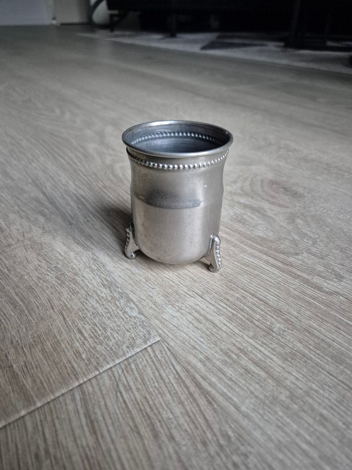 Vintage Parelrand Beker / Lepelvaasje- Zilverkleurig Metaal, Ophalen of Verzenden