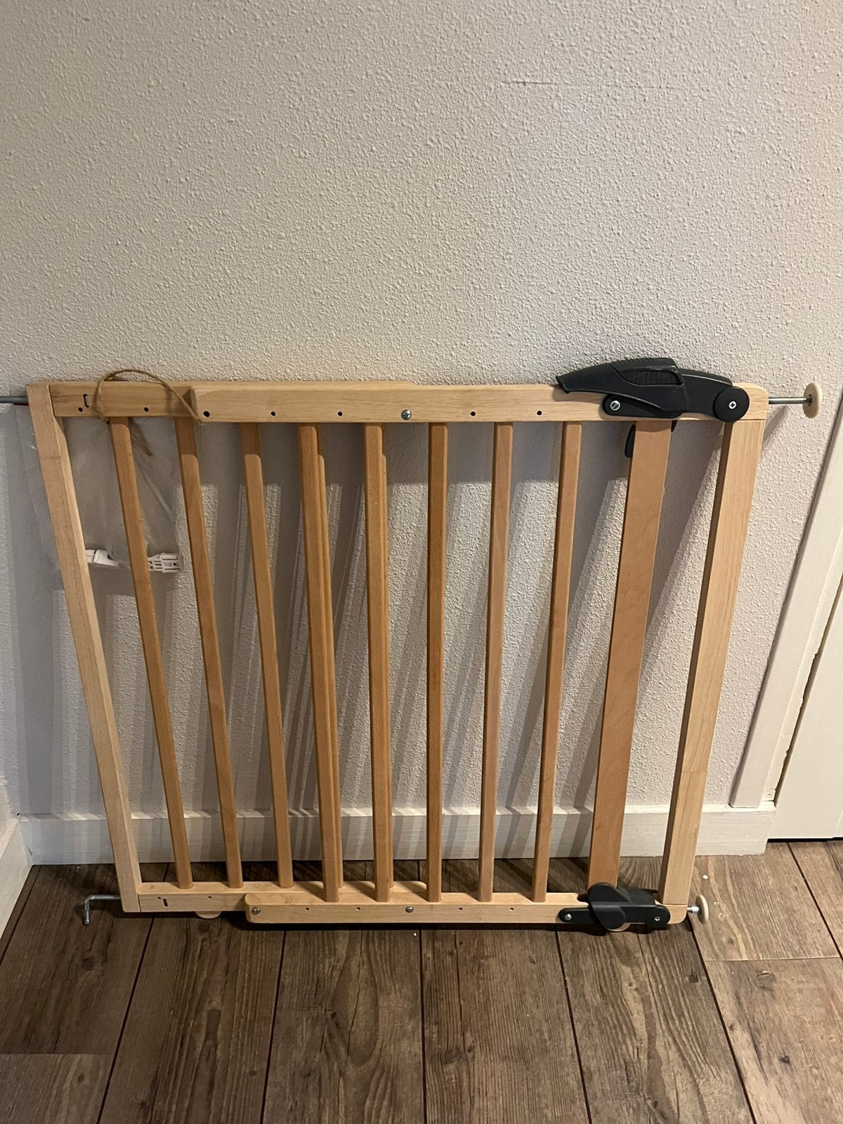 Houten traphekje, Ophalen, Zo goed als nieuw, Hout, 100 tot 115 cm