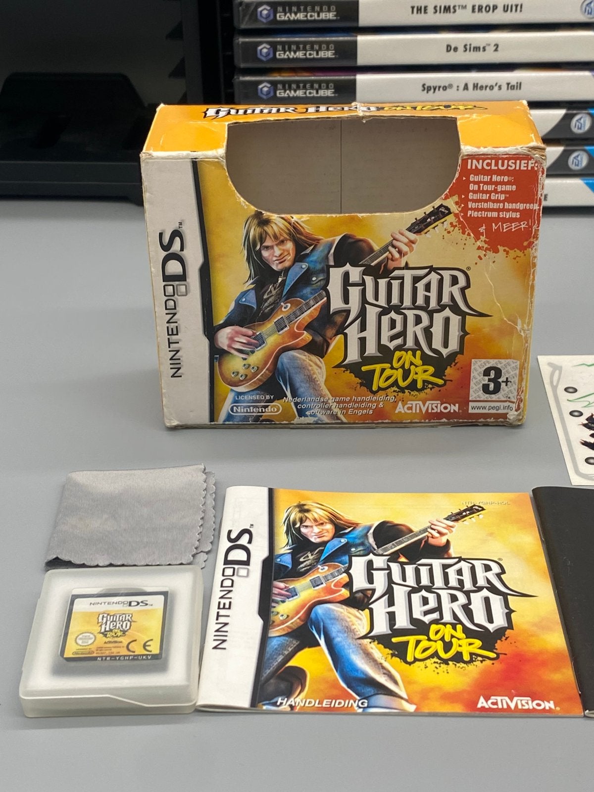 Nintendo DS Games Bundel - Guitar Hero + Spectrobes + Sonic, Spelcomputers en Games, Games | Nintendo DS, Muziek, Gekoppelde computers
