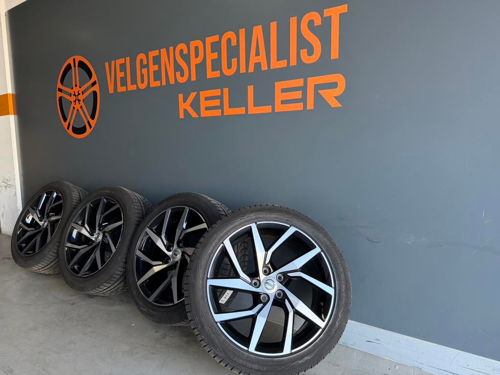 Volvo v60 S60 18 inch R Design velgen Origineel 5x108 nette, Ophalen of Verzenden, 18 inch, Banden en Velgen
