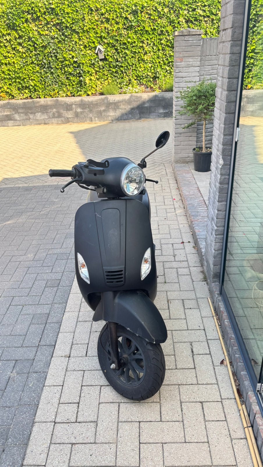 Scooter te koop, Fietsen en Brommers, Snorfietsen en Snorscooters, Ophalen, Zo goed als nieuw, Benzine, Overige merken