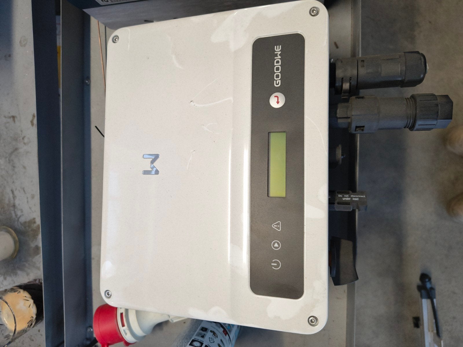 Goodwe GW1500-XS omvormer - Zo goed als nieuw, Ophalen of Verzenden