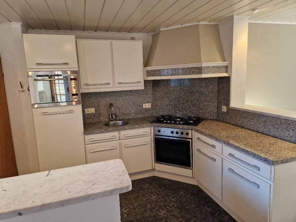 Complete keuken. Zelf demonteren., Ophalen, Gebruikt, Wit, Hoekkeuken