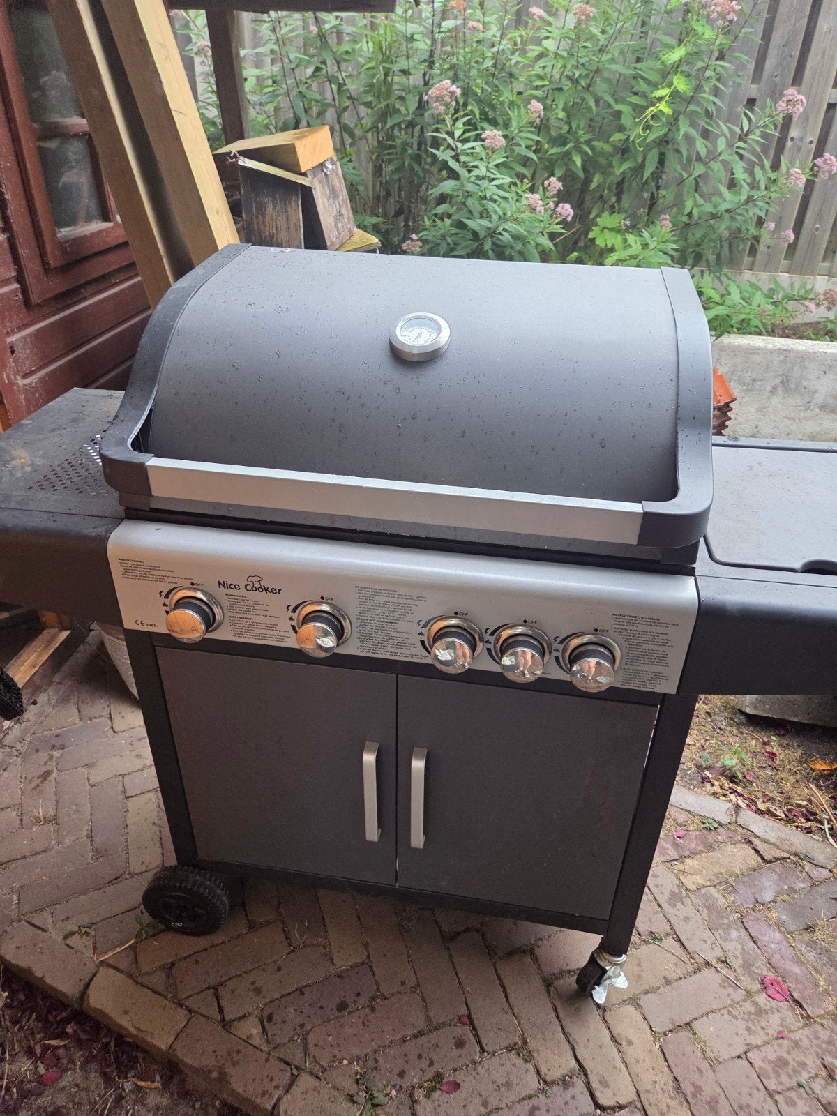 Nice Cooker Gasbarbecue met zijbrander, Ophalen, Gebruikt, Nice Cooker