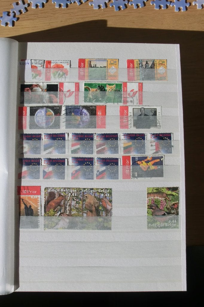 Modern België (vanaf 2004) in 30 bladig stockboek, lees (1), Ophalen of Verzenden, Buitenland