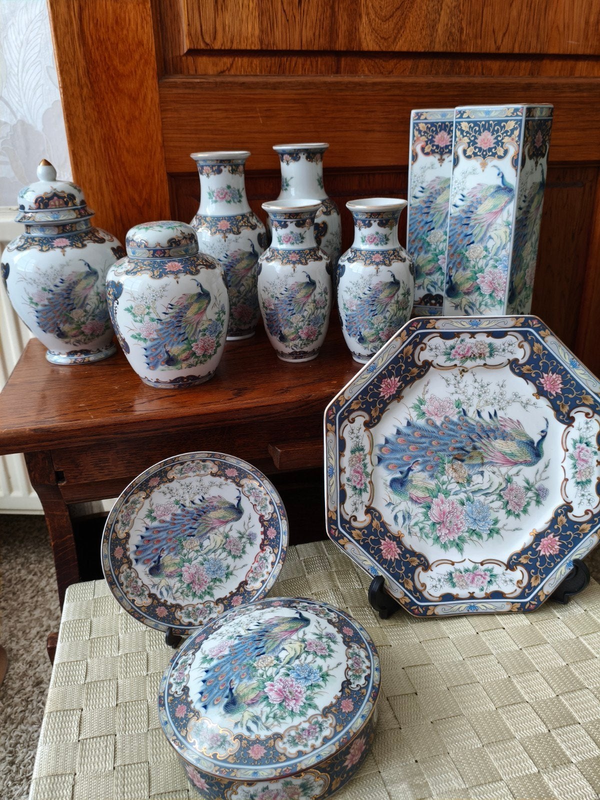 Vaga International Porseleinen Servies met Pauwenmotief, Ophalen