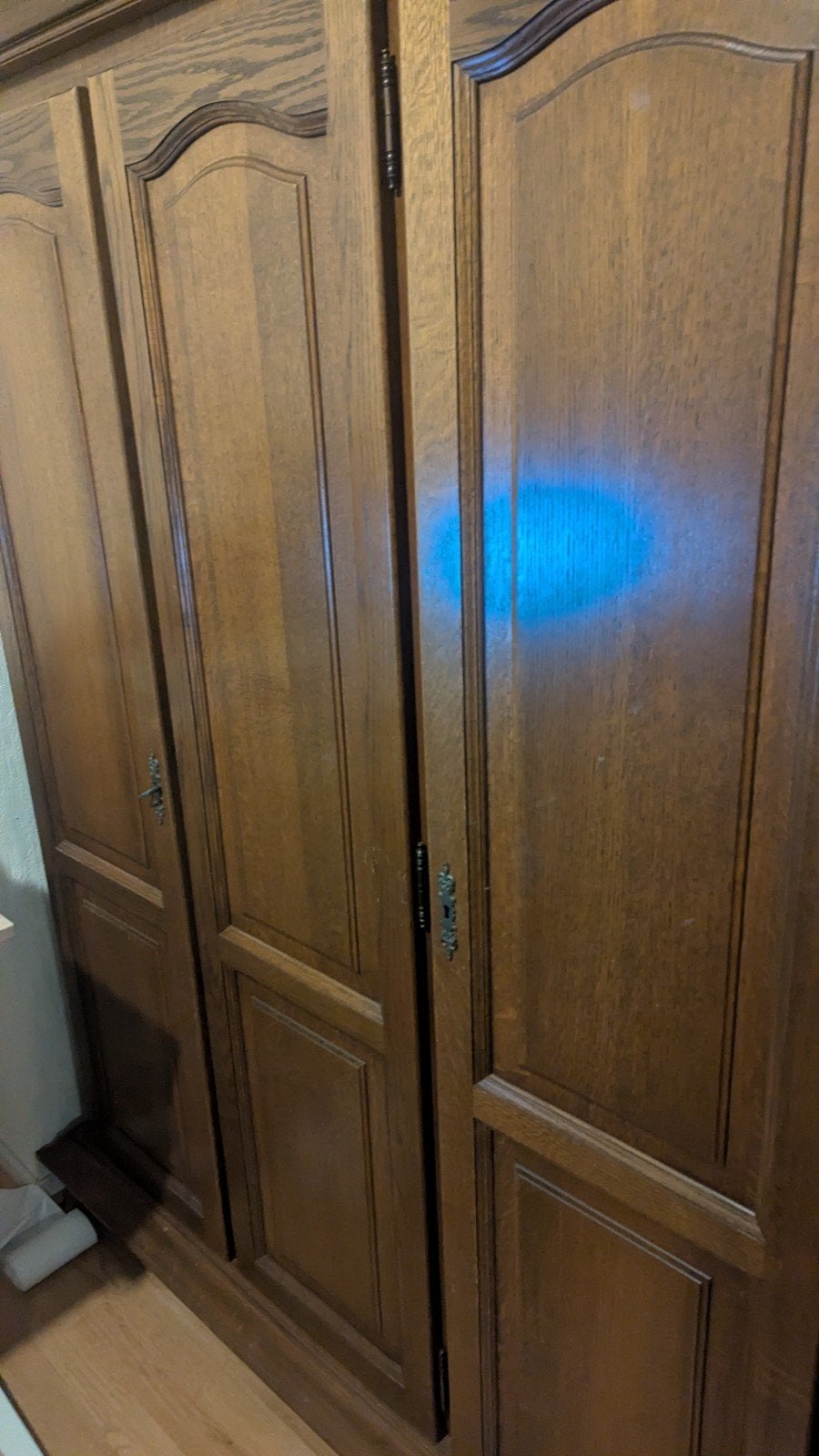 gratis af halen eiken houten kledingkast, Huis en Inrichting, Ophalen, Gebruikt, Eenpersoons