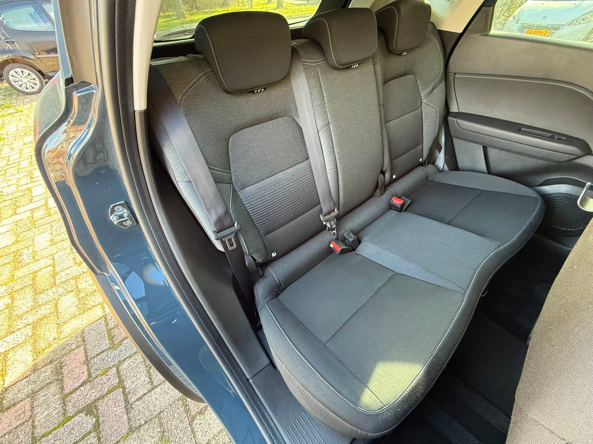 Foto 12 van Renault CAPTUR 1.3 TCe 130 Zen Automaat