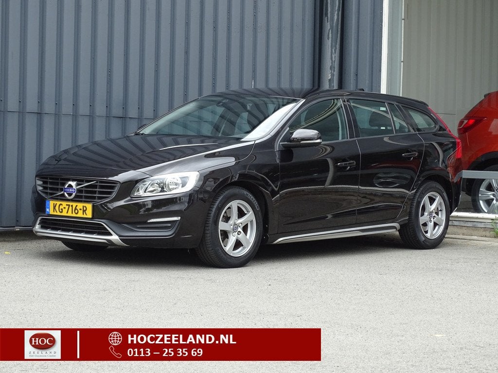 Volvo V60 1.5 T2 Nordic (bj 2016, automaat), Auto's, Volvo, Stof, 4 cilinders, Start-stop-systeem, Origineel Nederlands