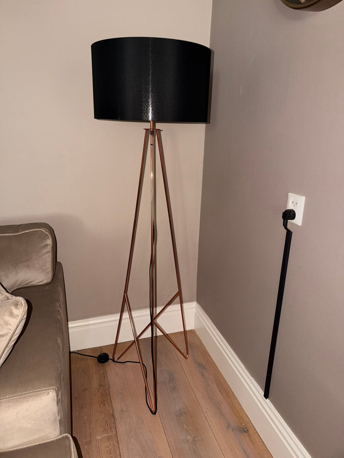 Vloerlamp rose gouden poot, Ophalen, Gebruikt, Hotel chique, Metaal