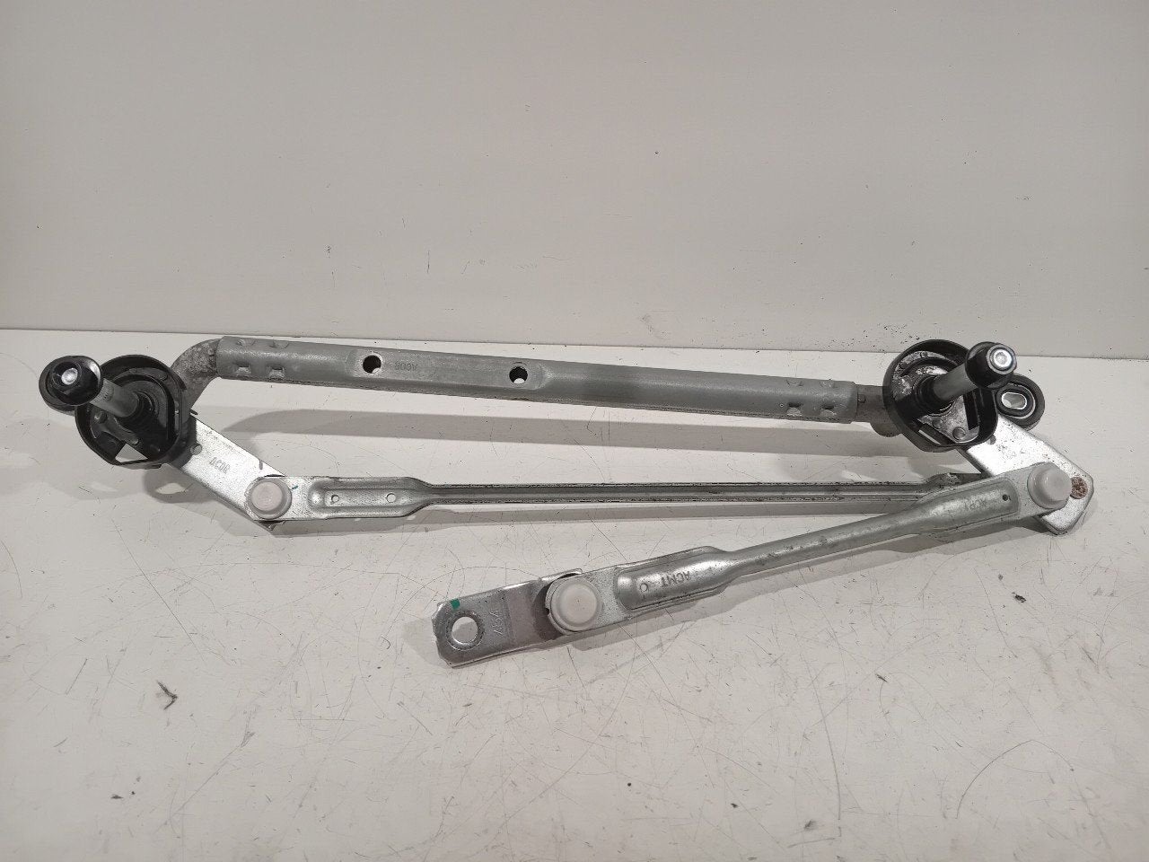 Ruitenwisser mechaniek voor Hyundai i10, Onderdelen@venauto.nl, Van der Ven Autorecycling B.V., Gebruikt, Ettenseweg 76, 4706 PB Roosendaal, The Netherlands