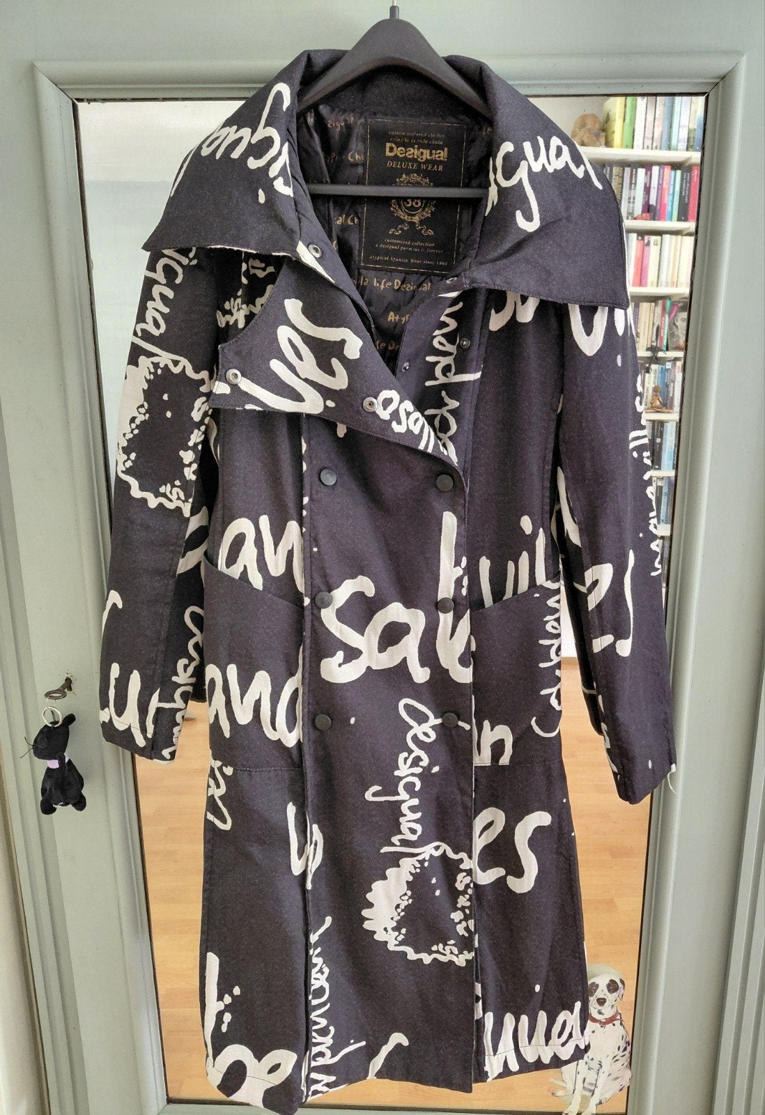 Desiqual jas lente/ herfst, Kleding | Dames, Ophalen, Zo goed als nieuw, Maat 38/40 (M), Zwart