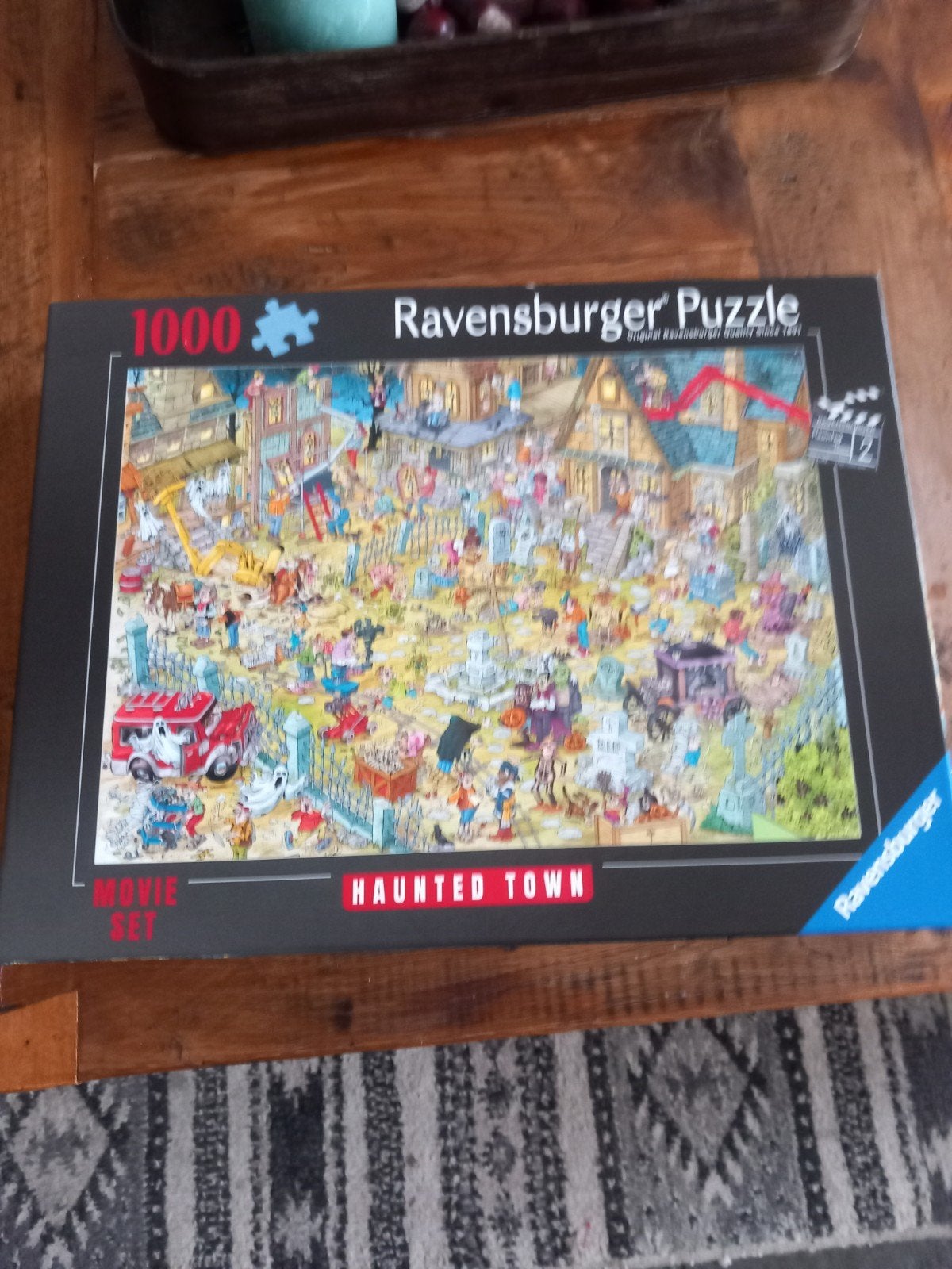 Ravensburger Puzzle 1000 stukjes - Haunted Town, Een of twee spelers, Ophalen of Verzenden, Zo goed als nieuw, Ravensburger